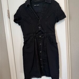Stylish Black Button-Down Dress Denim